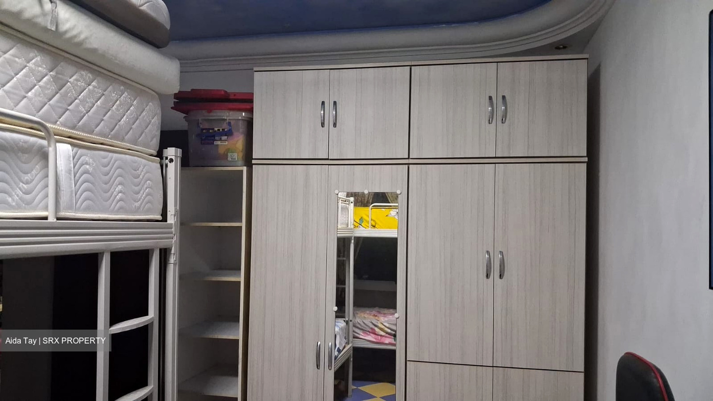 Jurong West Street 64 (Jurong West),  #517846301